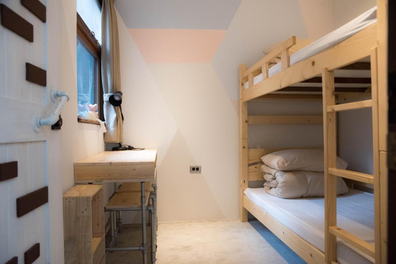 框框背包客棧 Kuang Kuang Hostel Longjing Ngoại thất bức ảnh