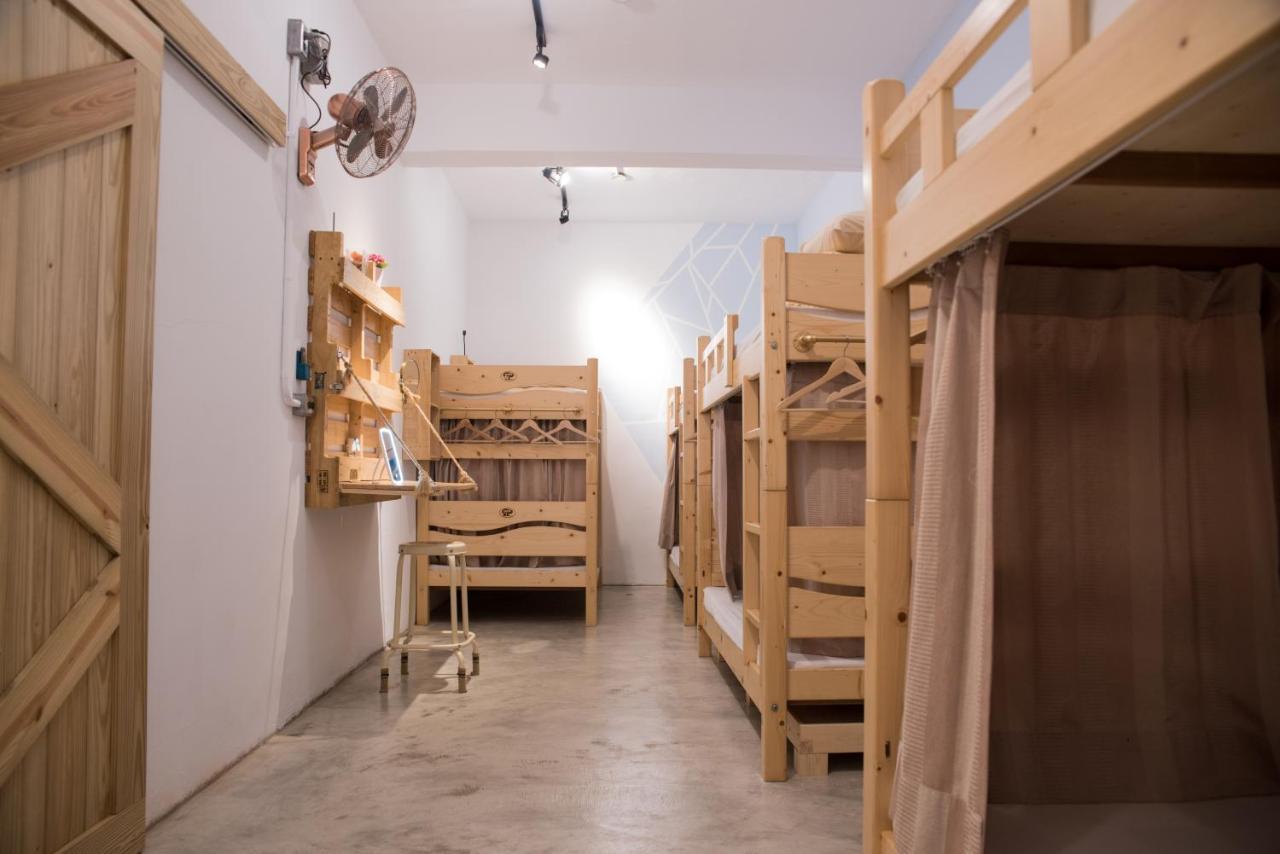 框框背包客棧 Kuang Kuang Hostel Longjing Ngoại thất bức ảnh