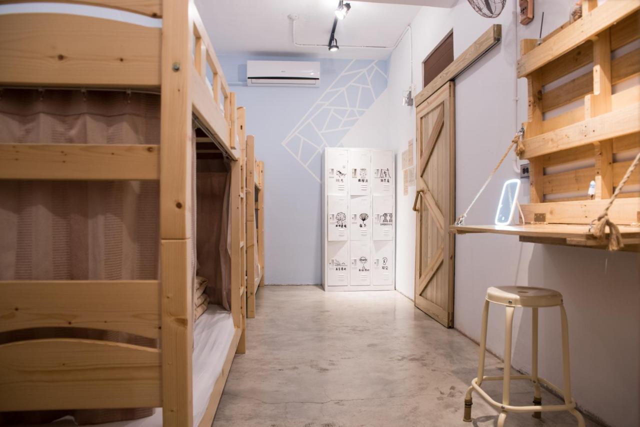 框框背包客棧 Kuang Kuang Hostel Longjing Ngoại thất bức ảnh
