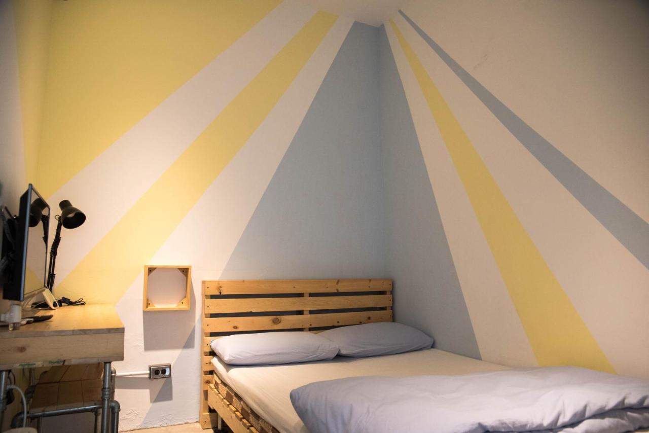 框框背包客棧 Kuang Kuang Hostel Longjing Ngoại thất bức ảnh